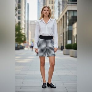 NEW, Nygard Slims, Black White Gingham Pull-On Shorts Elastic Waist, Size M